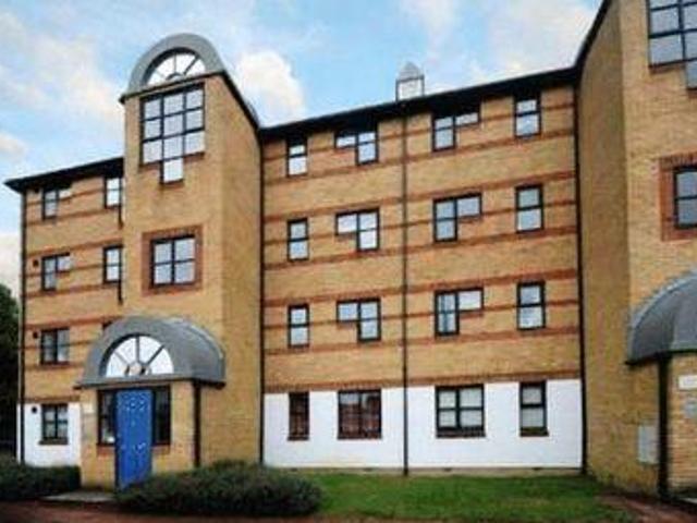 House for rent in Lyons, Greater London