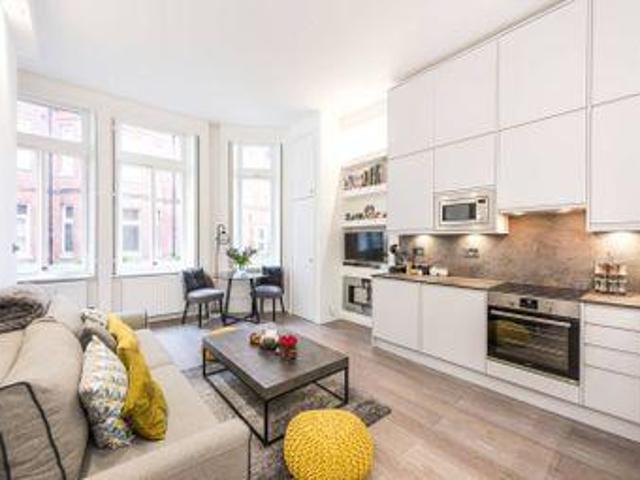 House for rent in Lyons, Greater London