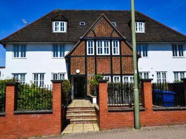 House for rent in Lyons, Greater London