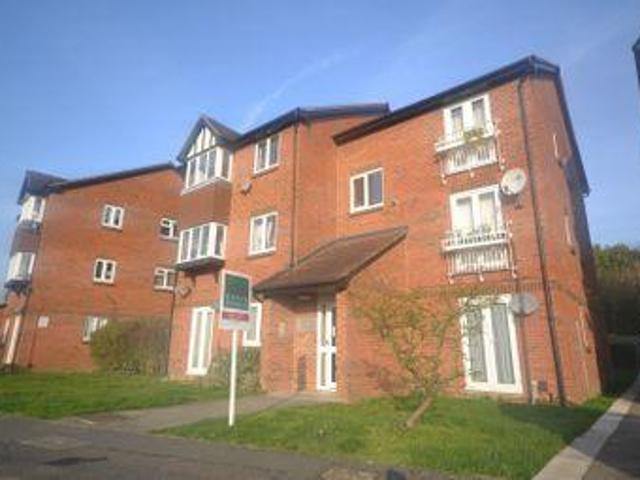 House for rent in Northolt, Greater London