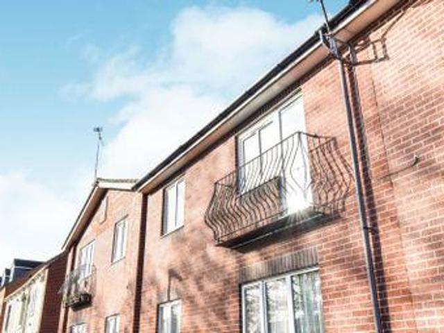 House for rent in Swadlincote, South Derbyshire