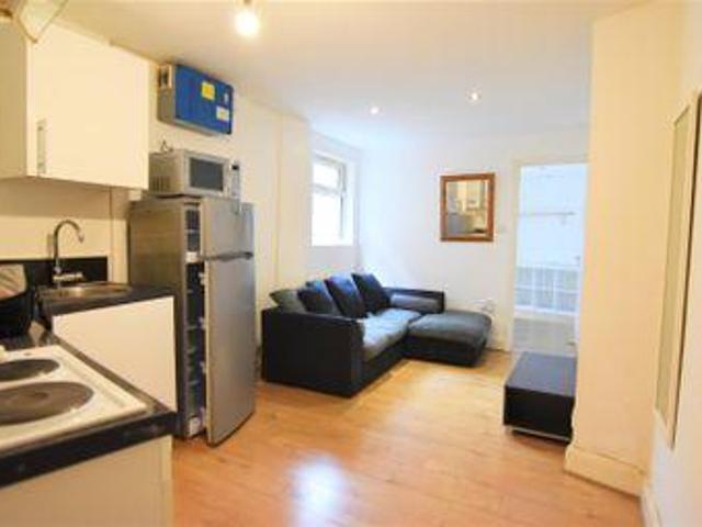 House for rent in Kingston Upon Thames, Greater London