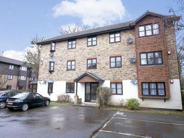 House for rent in Ashley Park, Surrey