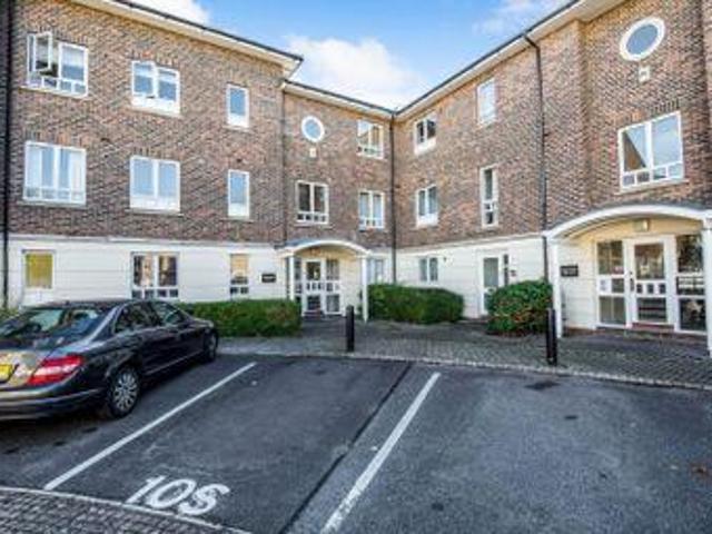 House for rent in Kingston Upon Thames, Greater London