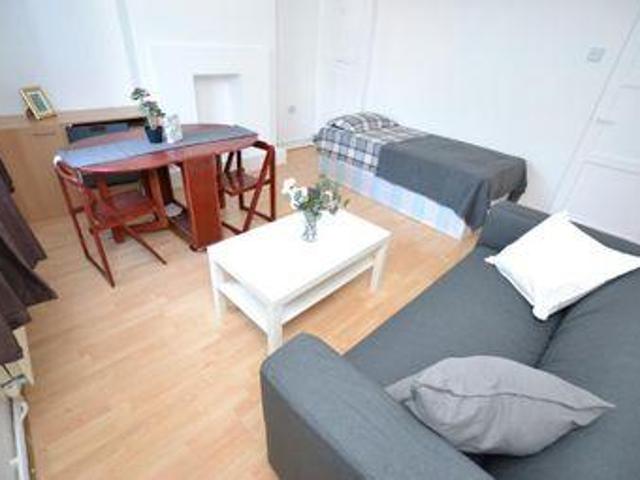 House for rent in Lyons, Greater London