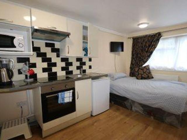 House for rent in Surrey