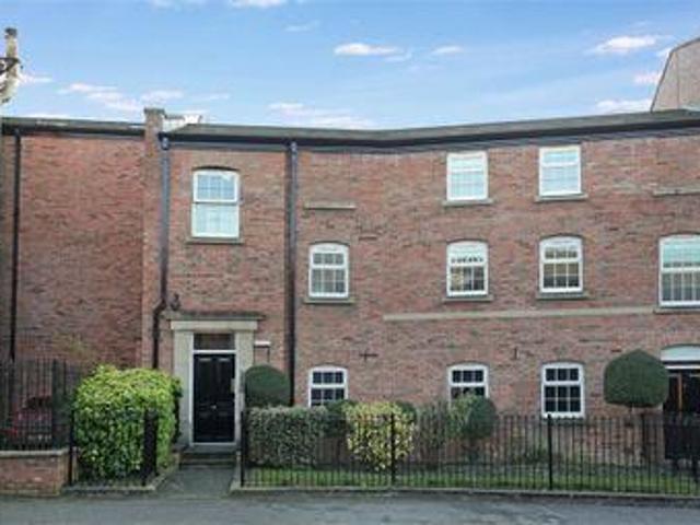 House for rent in Alderley Edge