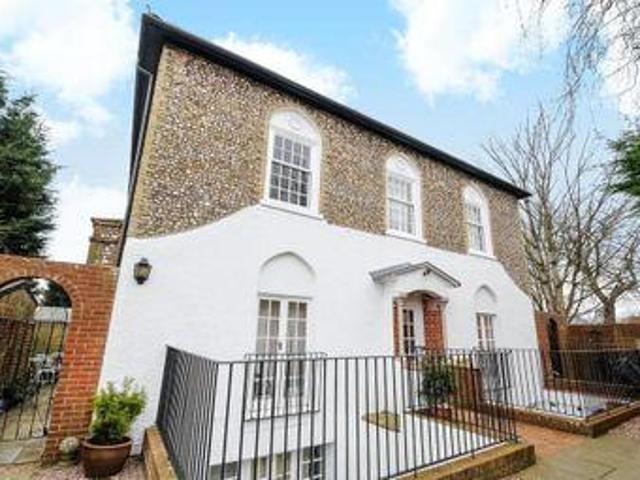 House for rent in Littlecote, West Sussex
