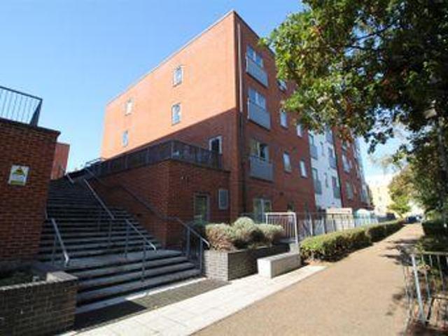 House for rent in Northolt, Greater London