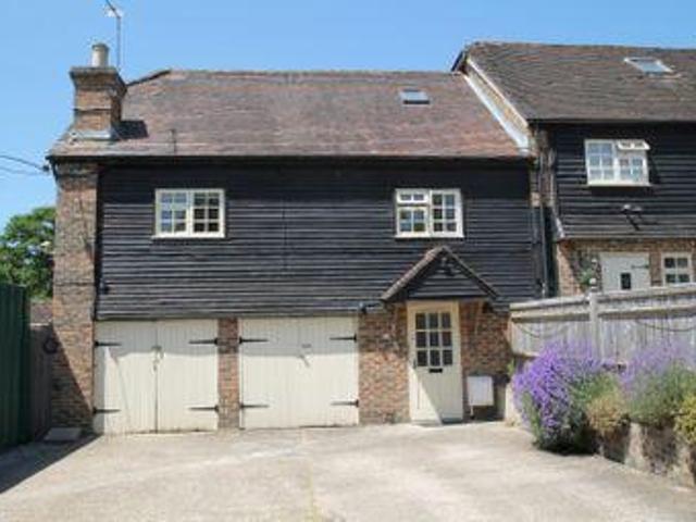 House for rent in Perryfields, West Sussex