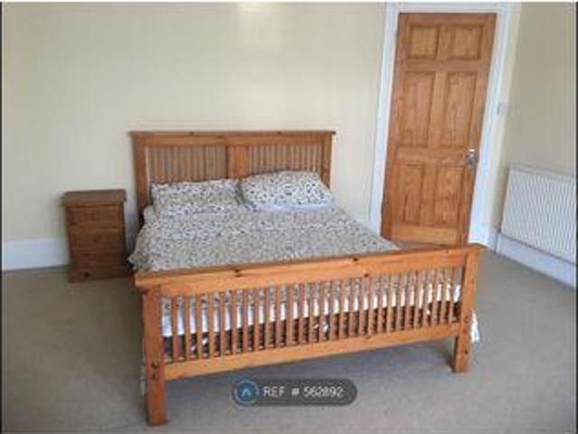 House for rent in Worcester Park, Greater London