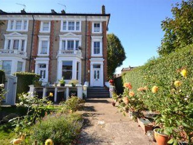 House for rent in Twickenham, Greater London