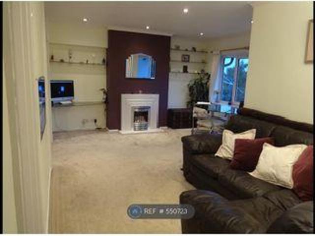 House for rent in Blackhills, Surrey