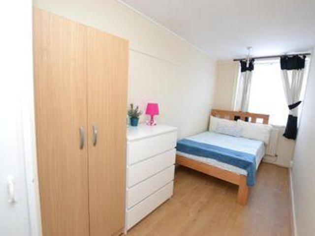 House for rent in Lyons, Greater London