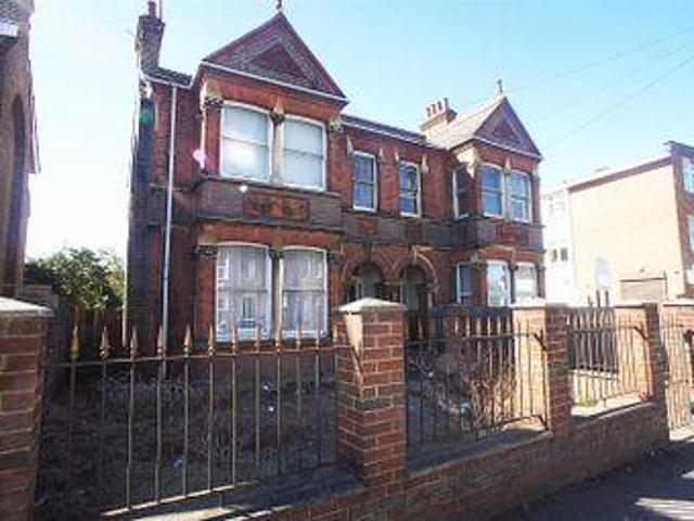 House for rent in Broxbourne, Hertfordshire