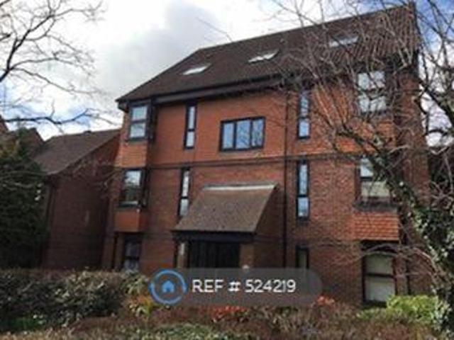 House for rent in Sutton Green, Woking