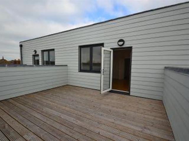 House for rent in Horley, Reigate and Banstead