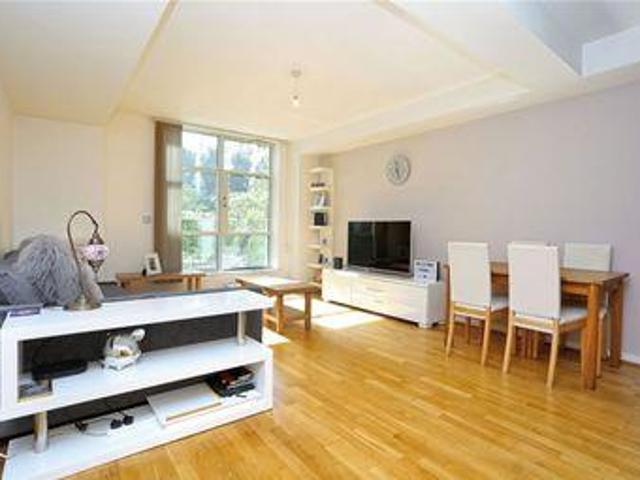 House for rent in Brentford End, Greater London