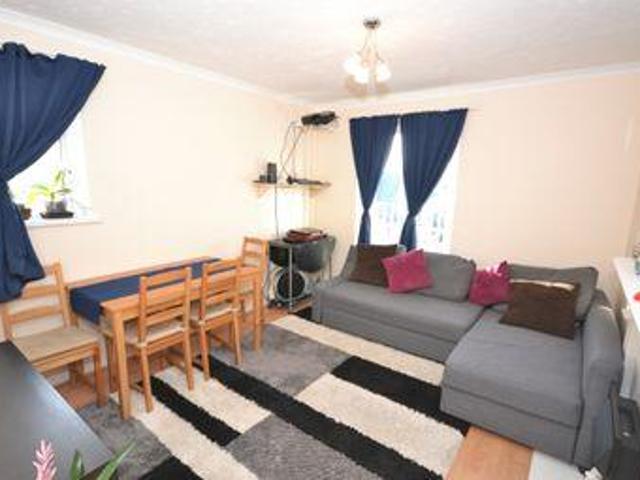House for rent in Northolt, Greater London