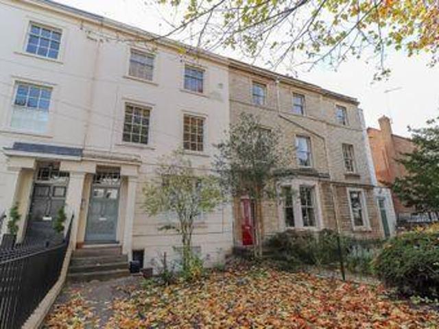 House for rent in Green Close, Warwickshire