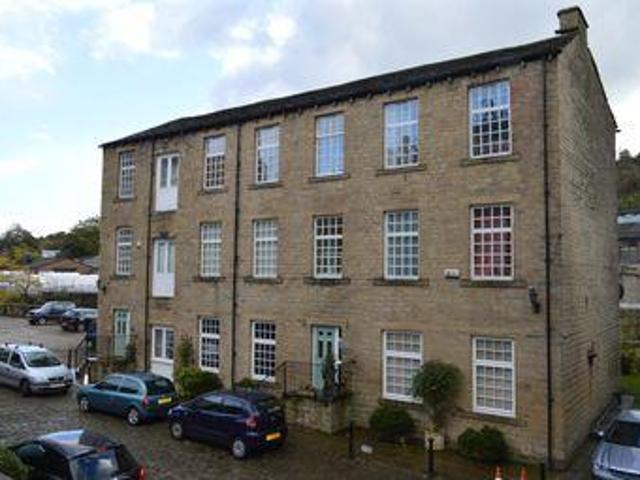 House for rent in Sowerby Bridge, West Yorkshire