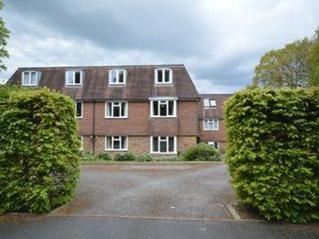 House for rent in Fole, Surrey
