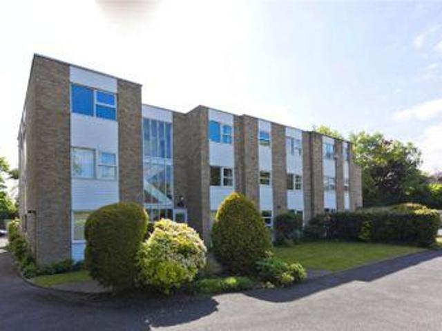 House for rent in Weybridge, Elmbridge