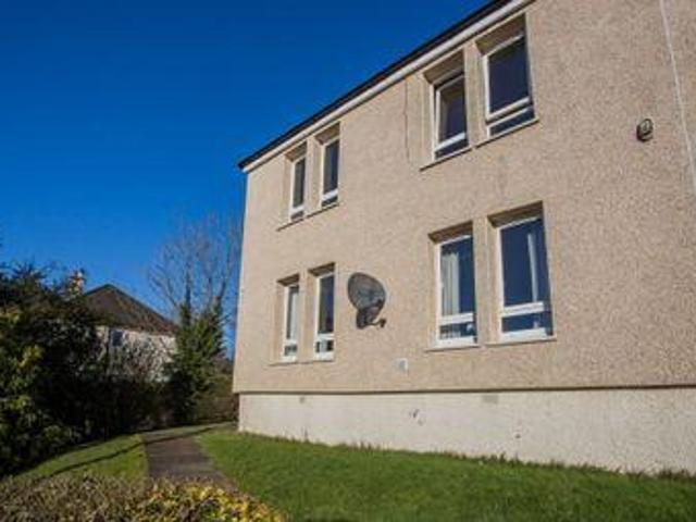 House for sale in Lochwinnoch, Scotland