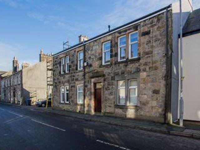 House for sale in Lochwinnoch, Scotland