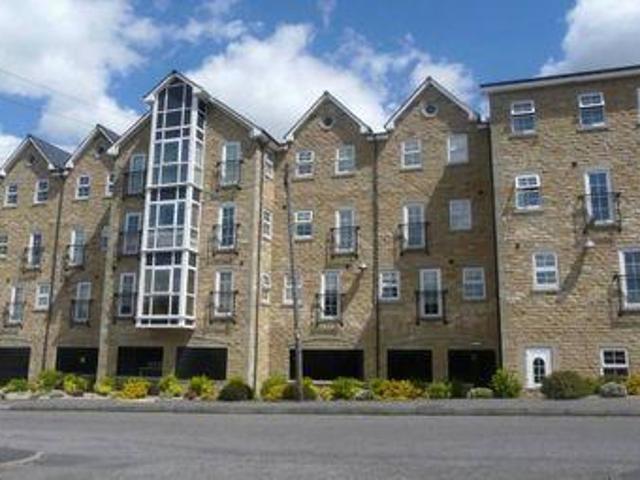House for sale in Bingley, West Yorkshire