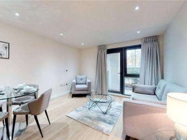 House for sale in Edgware, Greater London