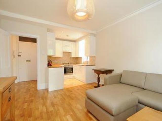 House for sale in Twickenham, Greater London