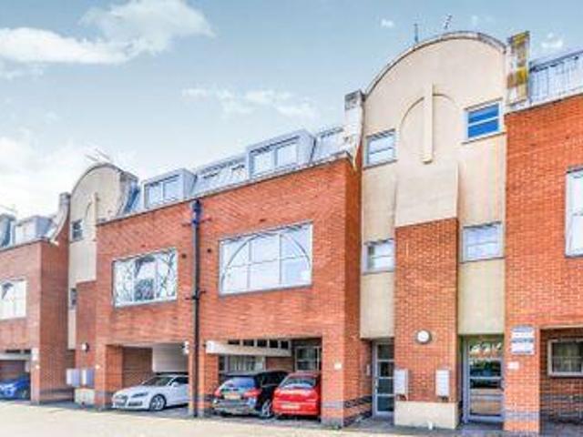 House for sale in Blackhills, Surrey