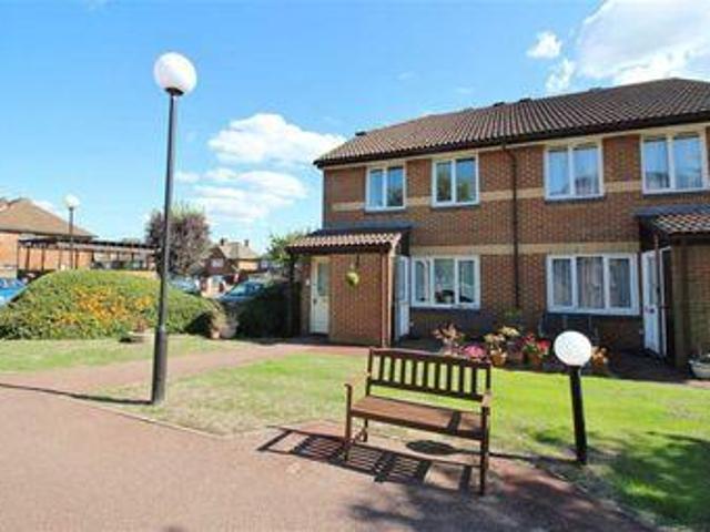 House for sale in Upchurch, Gillingham