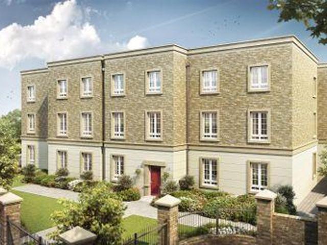 House for sale in Isleworth, Greater London