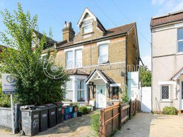 House for sale in London Borough of Croydon, Thornton Heath
