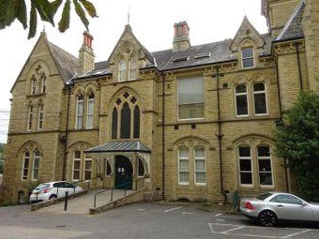 House for sale in Dewsbury, West Yorkshire
