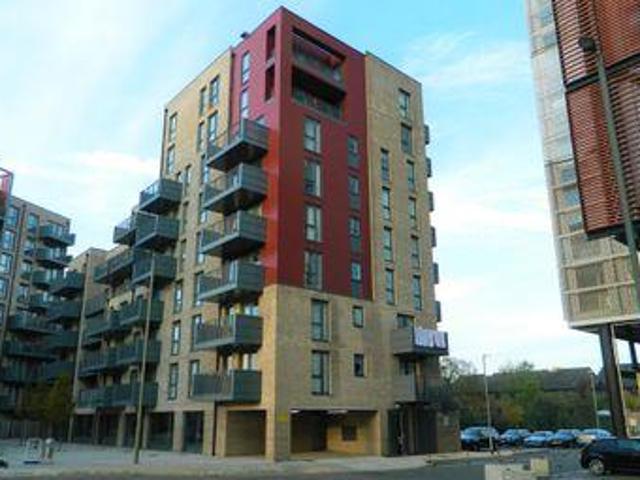House for sale in Edgware, Greater London