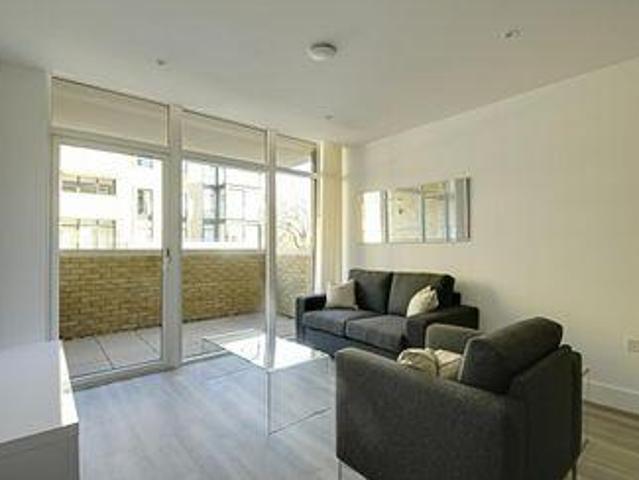 House for sale in Isleworth, Greater London