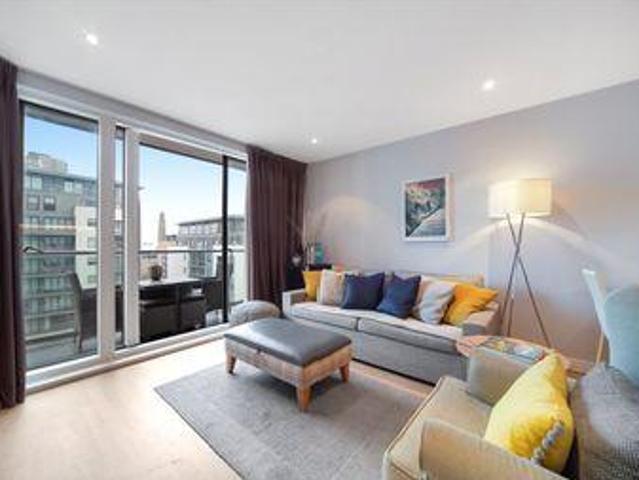 House for sale in Brentford End, Greater London