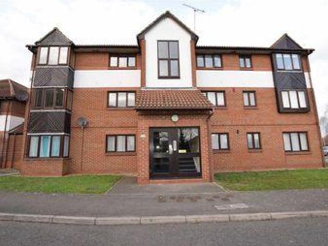 House for sale in Purfleet, Essex