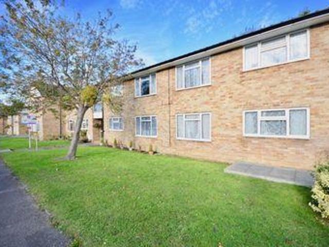 House for sale in Pachesham Park, Surrey