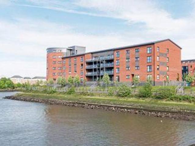 House for sale in Renfrew, Renfrewshire