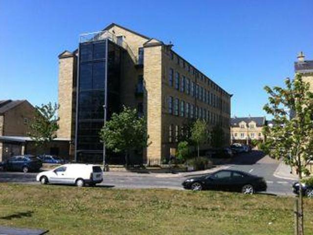 House for sale in Bradford, West Yorkshire