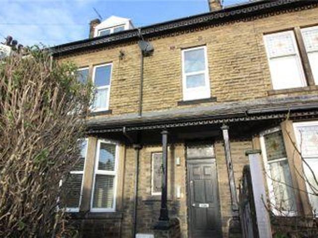 House for sale in Pudsey, West Yorkshire