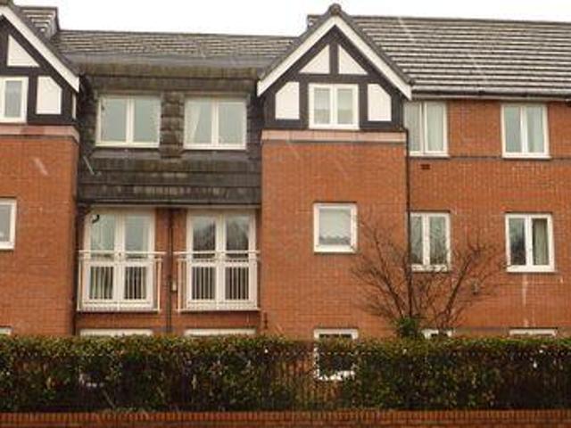House for sale in Froggatt, East Midlands