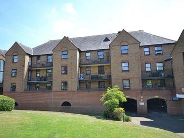House for sale in Duton Hill