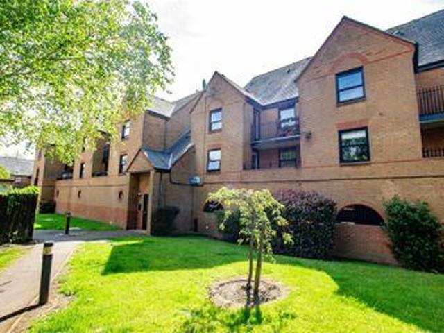 House for sale in Duton Hill
