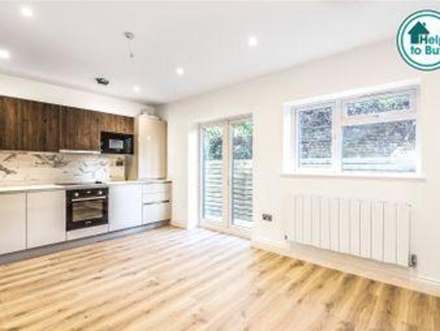 House for sale in Little Stanmore, Greater London