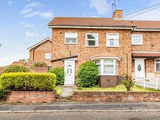 House for sale in Rossmore, Cheshire